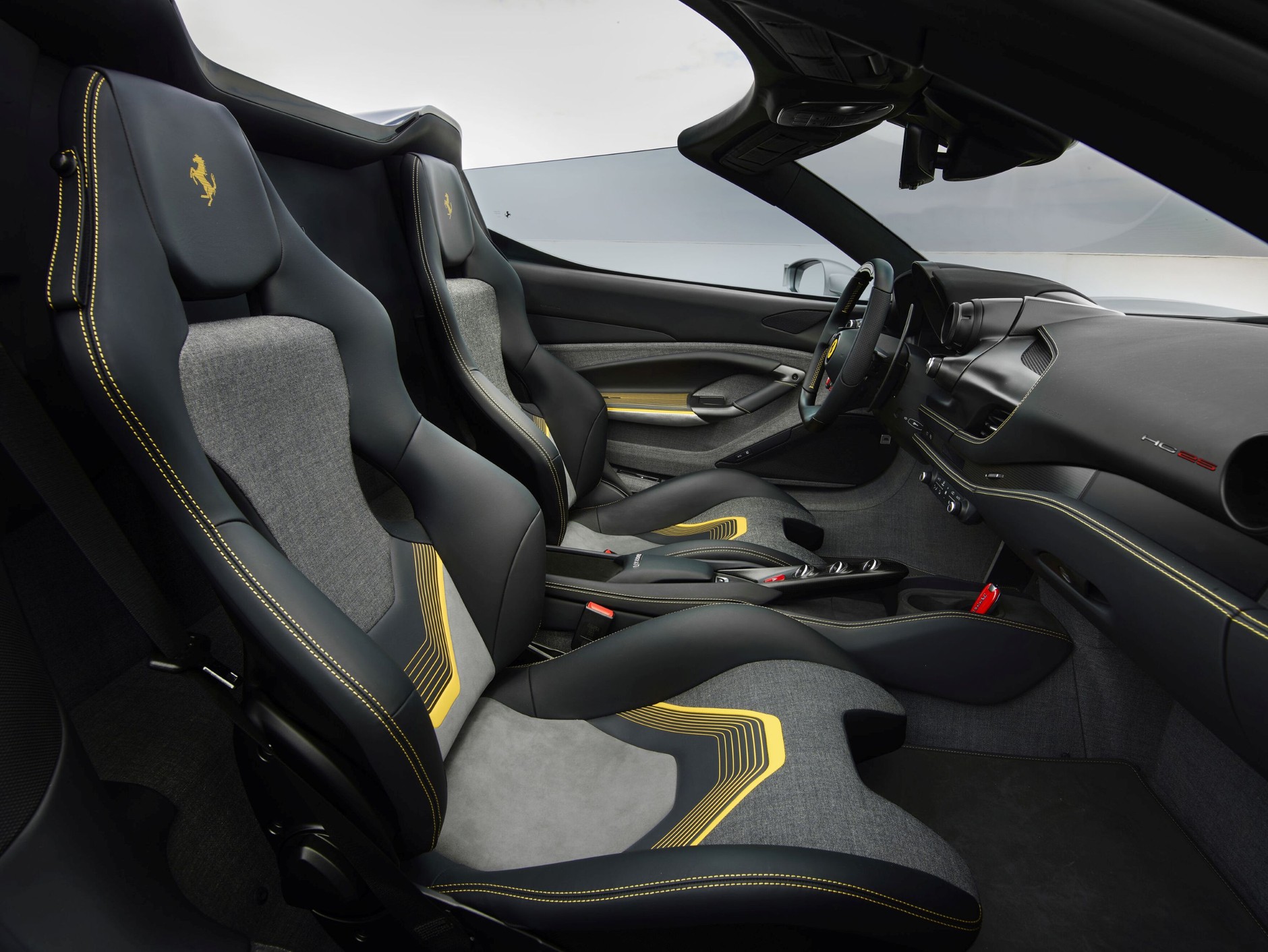 Ferrari HC25