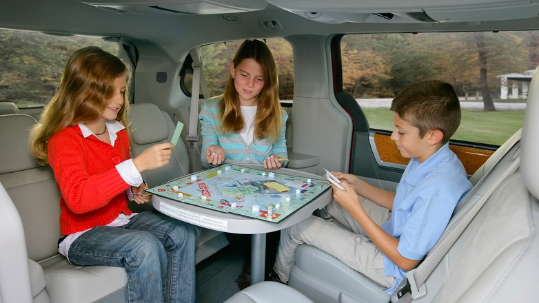 Genewa 2010: komfort Chryslera dla Europy