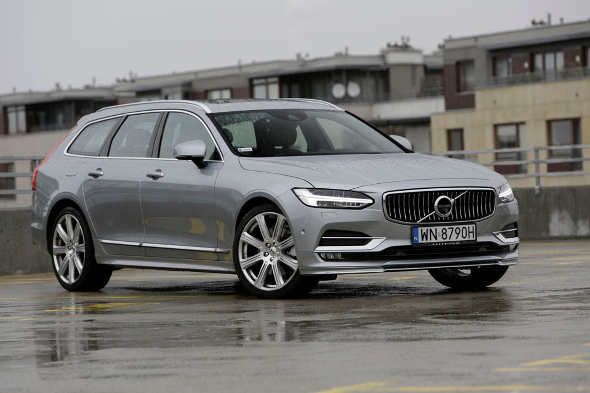 Volvo V90 D5 AWD - czy to najlepsze kombi w klasie?