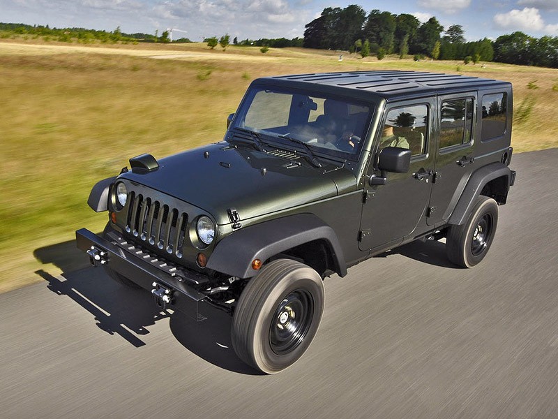 Jeep J8: premiera wojskowej wersji