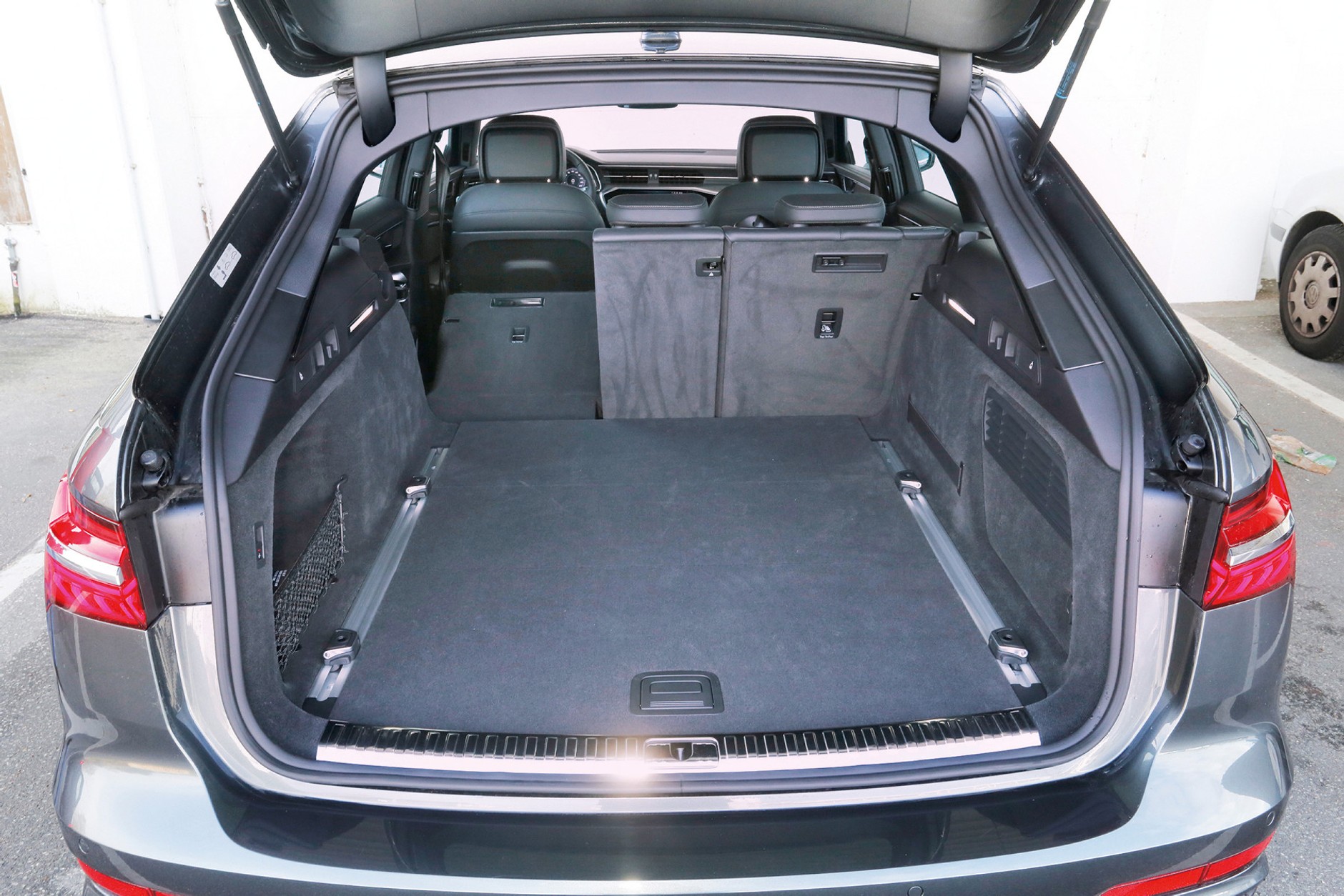 Audi A6 50 TDI, BMW 530d, Mercedes E 350 d