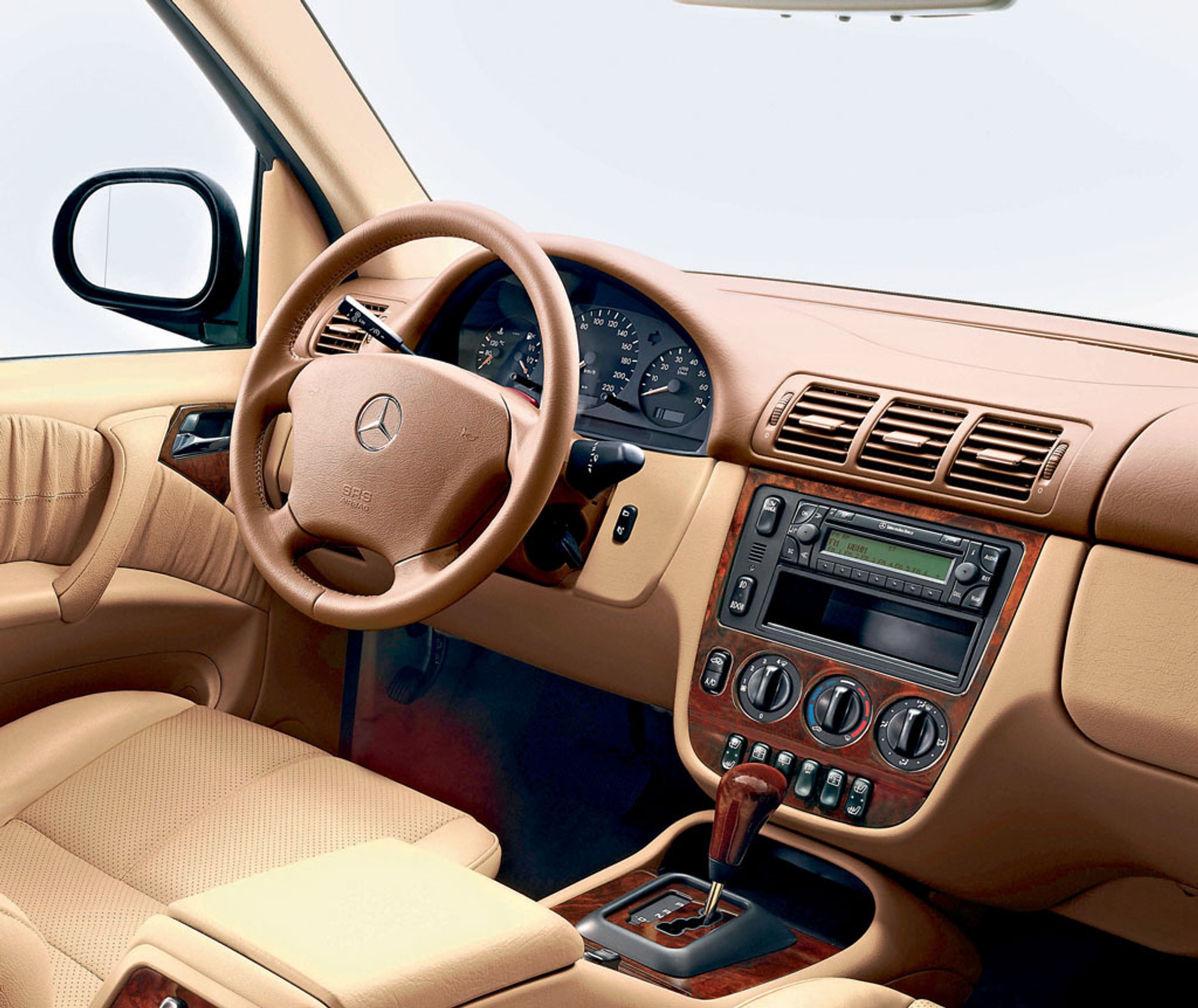 Mercedes ML 3.2 V6 - lata produkcji 1997-2005