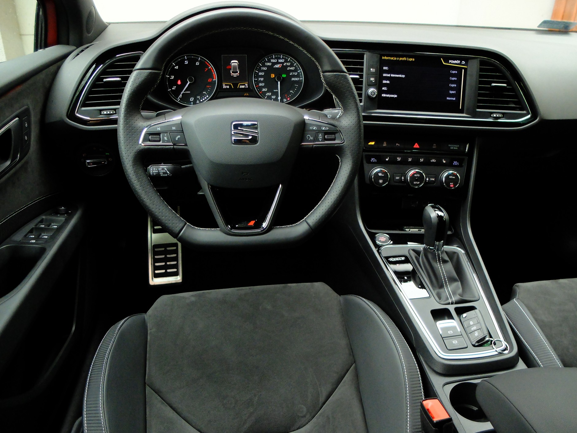 Seat Leon ST Cupra 300