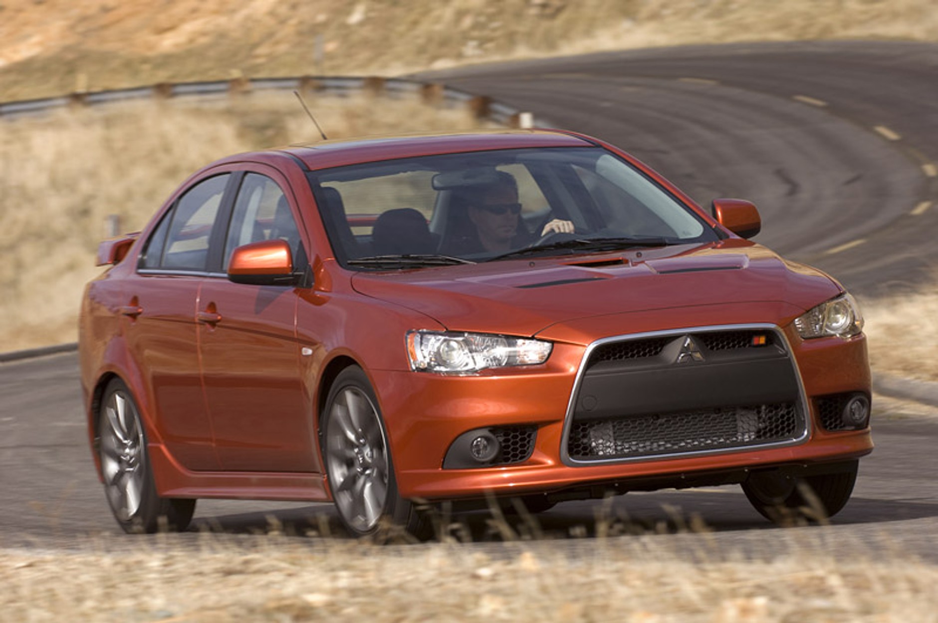 Mitsubishi Lancer Ralliart – pół EVO