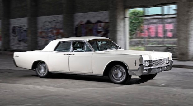 Lincoln Continental - duży, wygodny, drogi