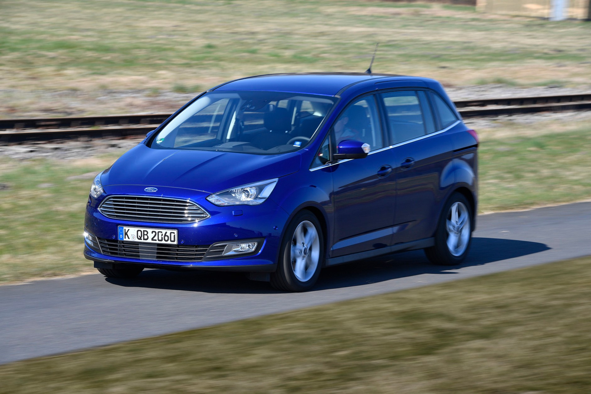 Porównanie: Ford Grand C-Max, Opel Zafira, Renault Grand Scenic, Volkswagen Touran