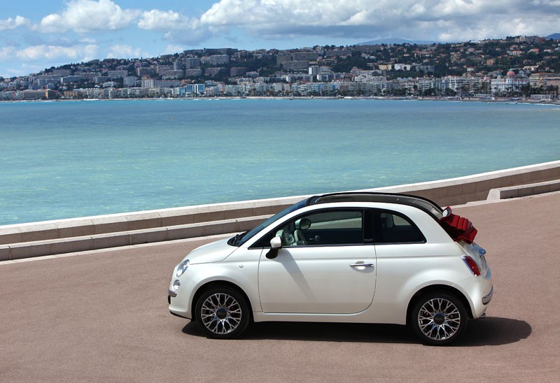 Fiat 500C: nowe informacje i zdjęcia włoskiego kabrioletu (fotogaleria)