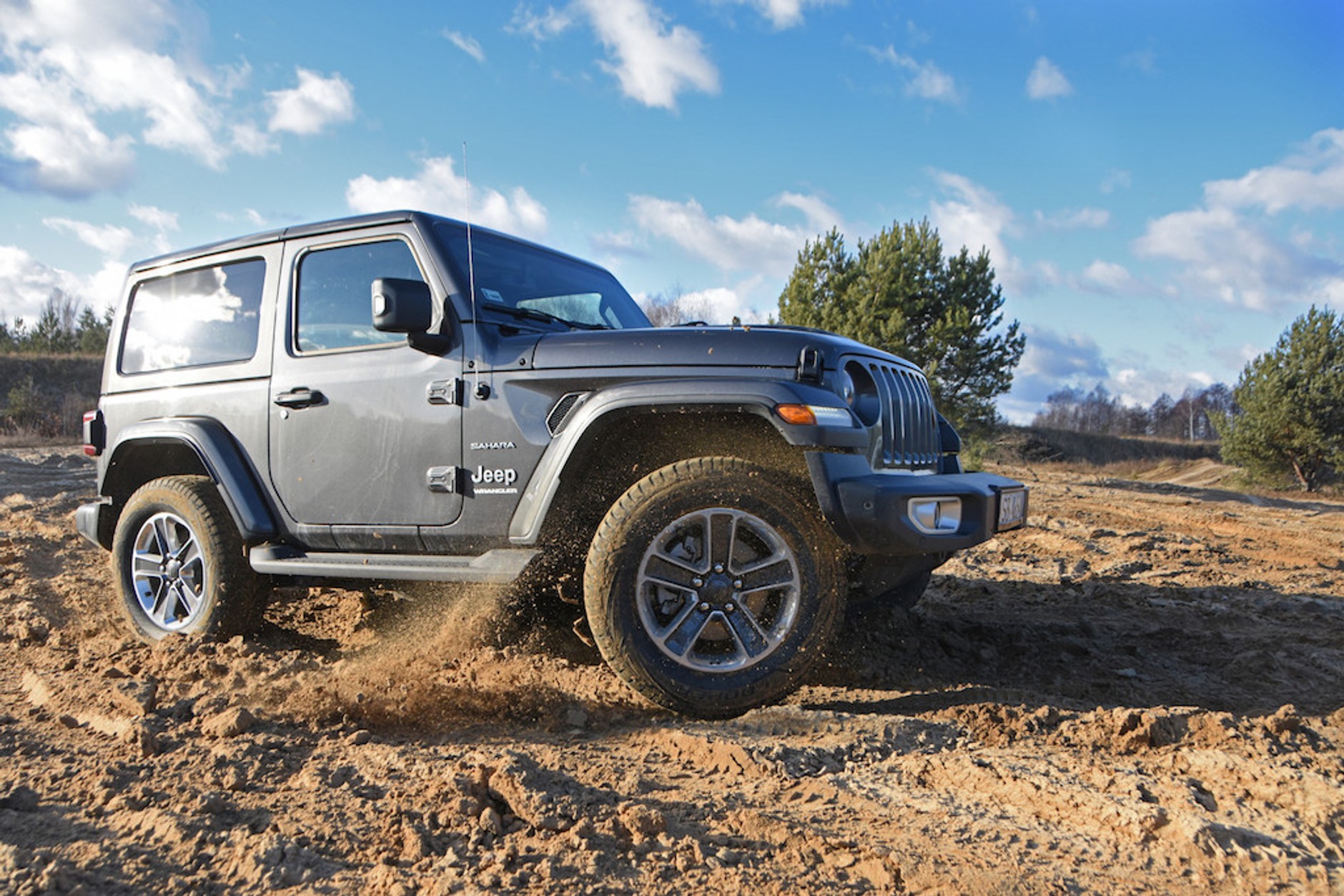 Jeep Wrangler Sahara