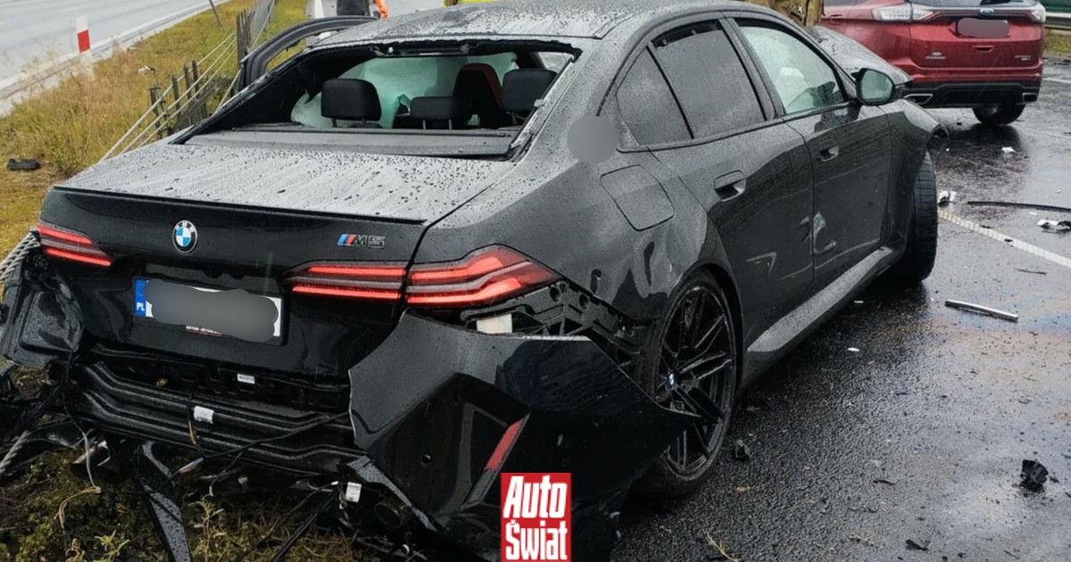 Następne BMW M5 rozbite w Polsce. Kierowca przesadził z prędkością