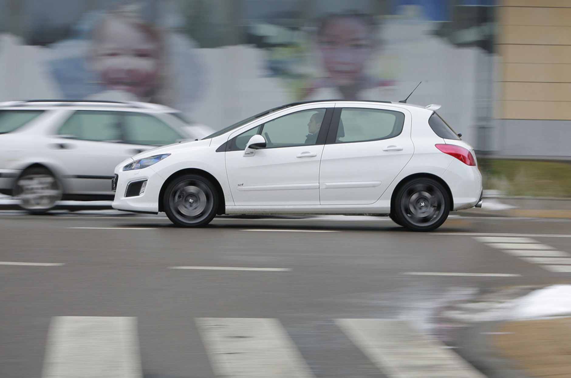 Peugeot 308: GTI po francusku