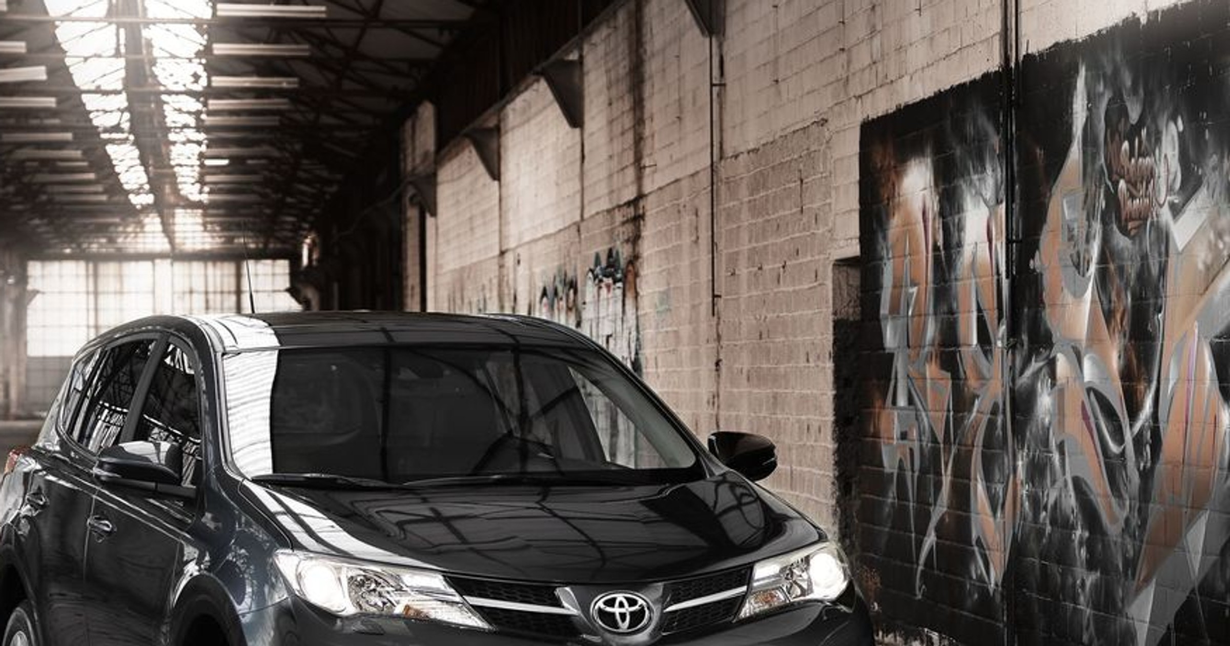 Czwarta generacja Toyoty RAV4 zadebiutowała w Los Angeles