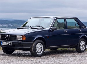 Kwadratowa Alfa: Giulietta 1.6 (1977-85)