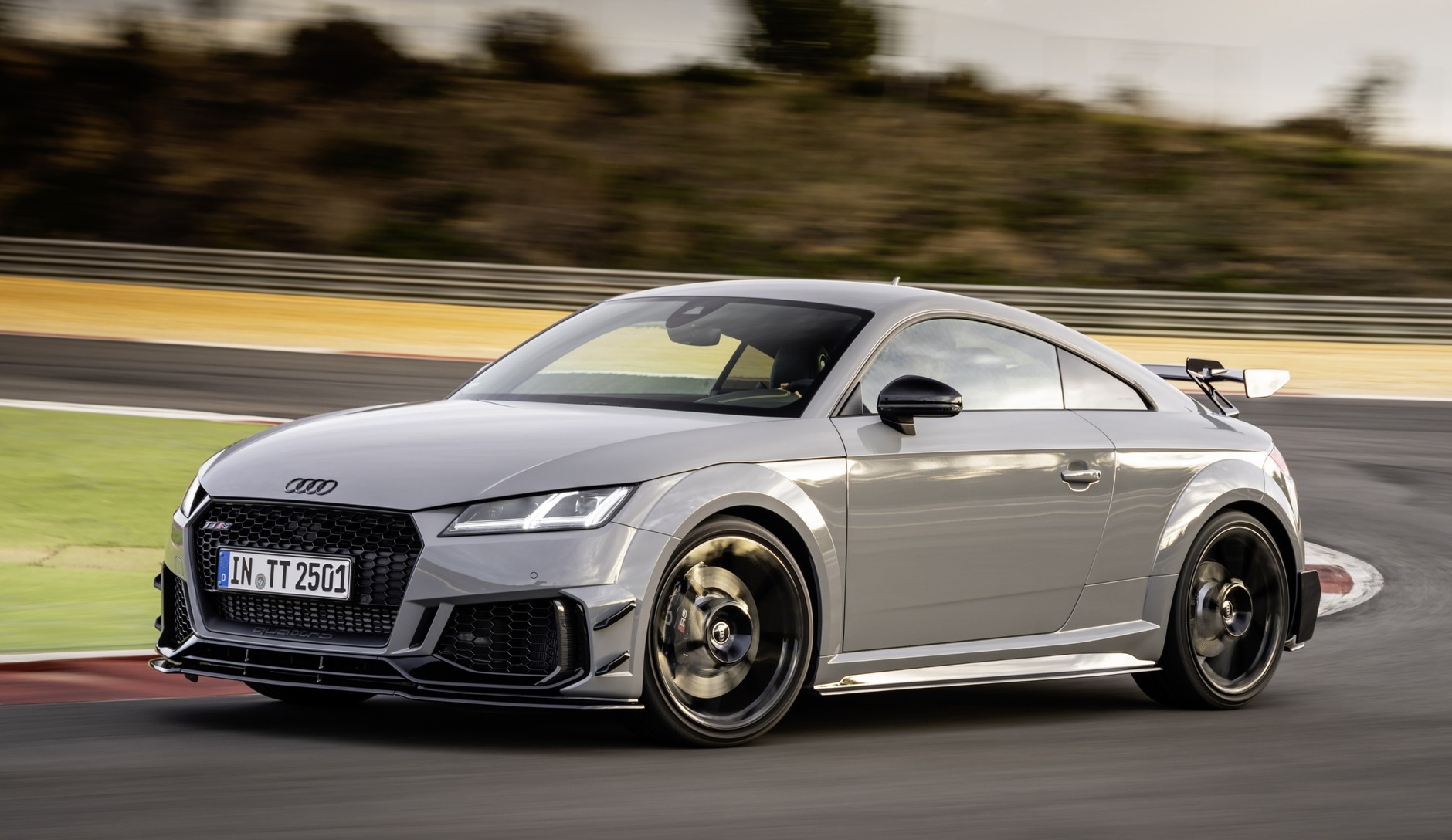 Audi TT (trzecia generacja; kod FV; od 2014 r.; wersja TT RS)