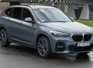 BMW X1 xDrive 25d – im większy grill, tym bardziej premium?