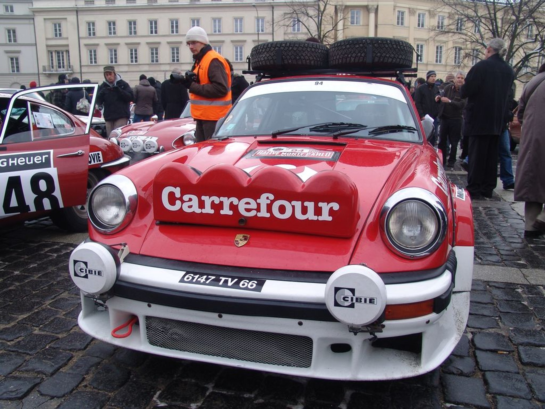 Rajd Monte-Carlo Historique 2011: wystartowali z Warszawy, pokonają 4100 km