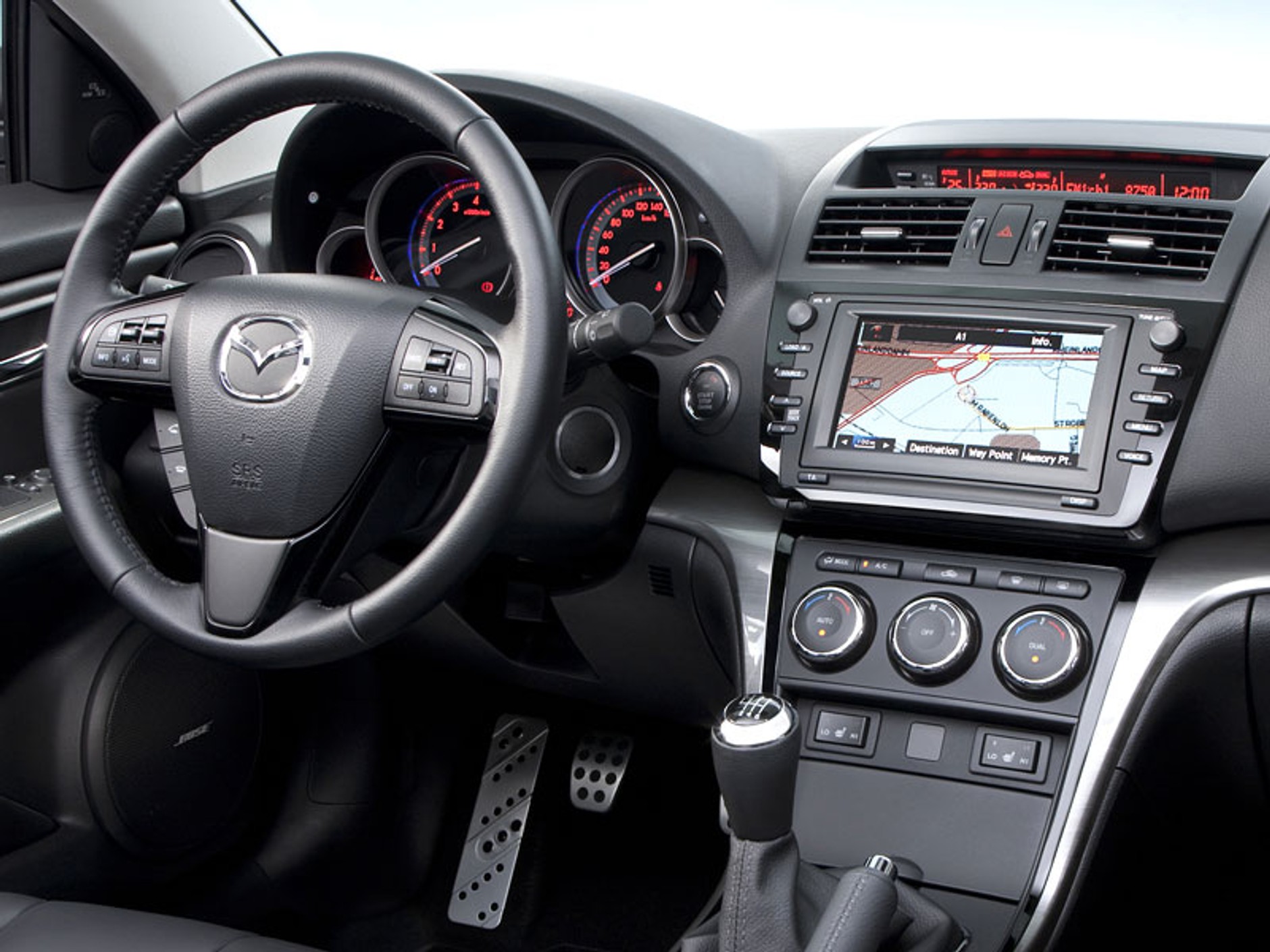 Genewa 2010: premiera - Mazda6 po liftingu