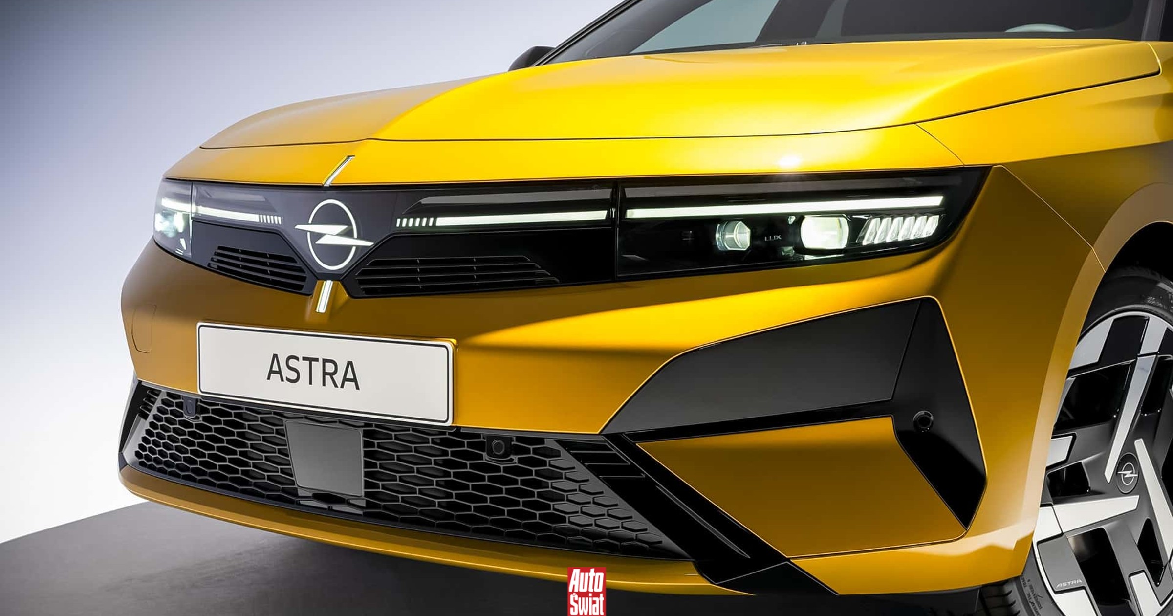 Nowy Opel Astra oficjalnie. Każdy znajdzie silnik dla siebie. Od elektryka do diesla