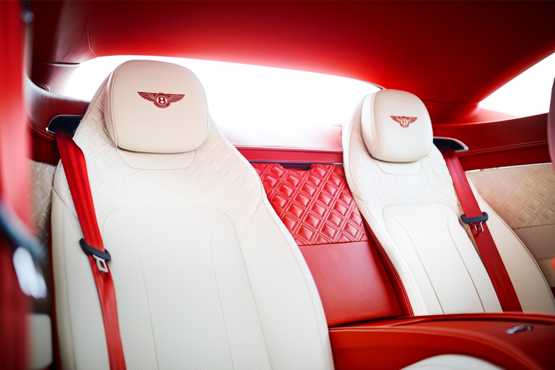 Bentley Continental GT i Contest Yachts