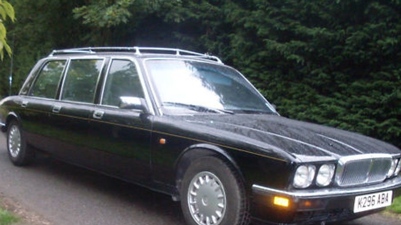 Lotniskowa wersja Jaguara XJ