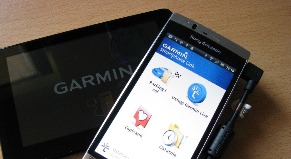 Jak skorzystać z internetu w nawigacji Garmina?