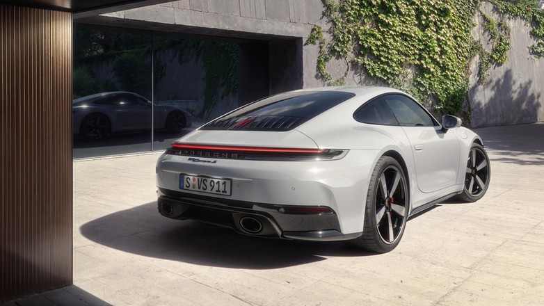 Porsche 911 Carrera S 2025