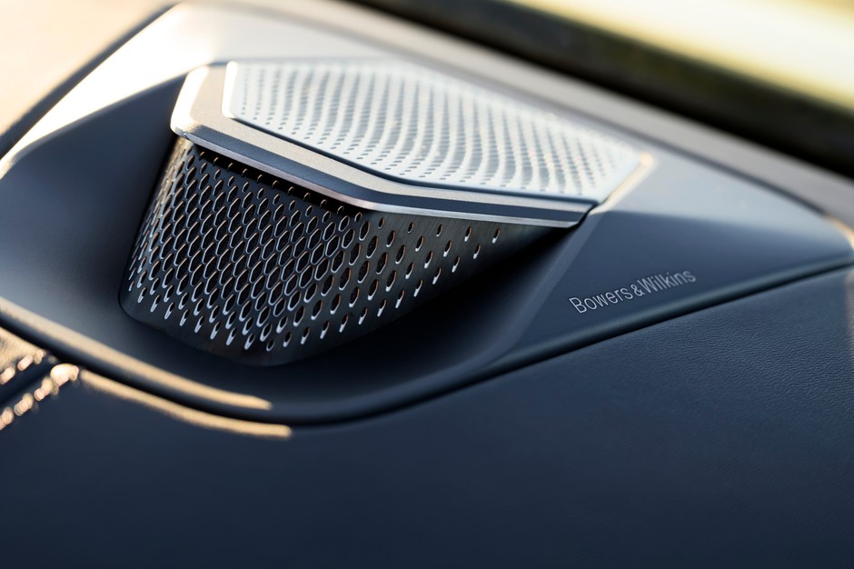 Aston Martin Vantage 2024