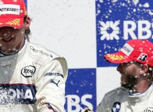 Wiemy kto zastąpi Kubicę w zespole Lotus Renault GP