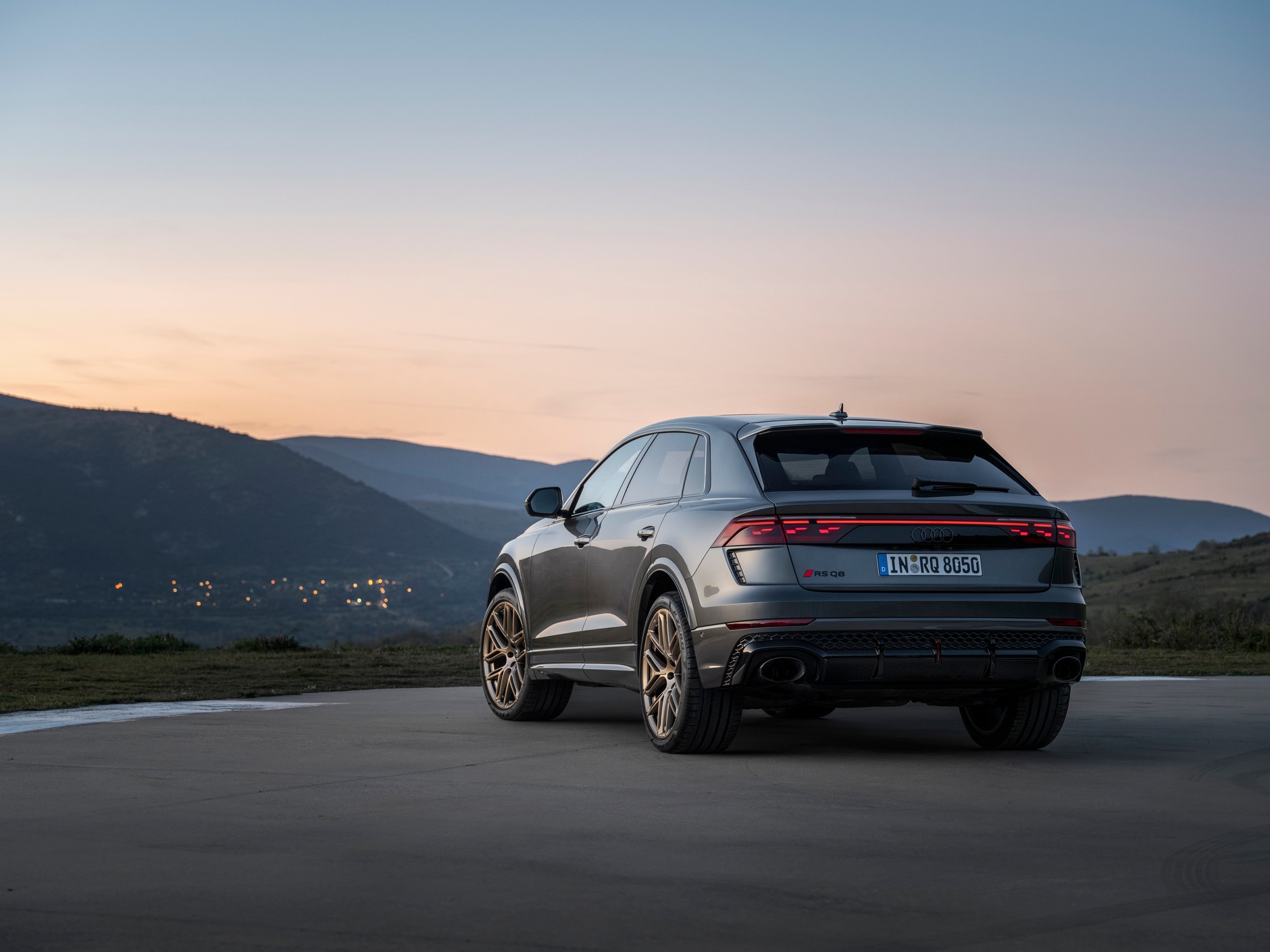 nowe RS Q8 performance i zaktualizowane RS Q8