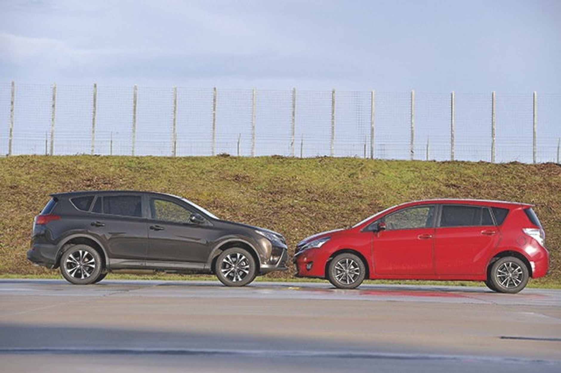 Porównanie: SUV czy van?