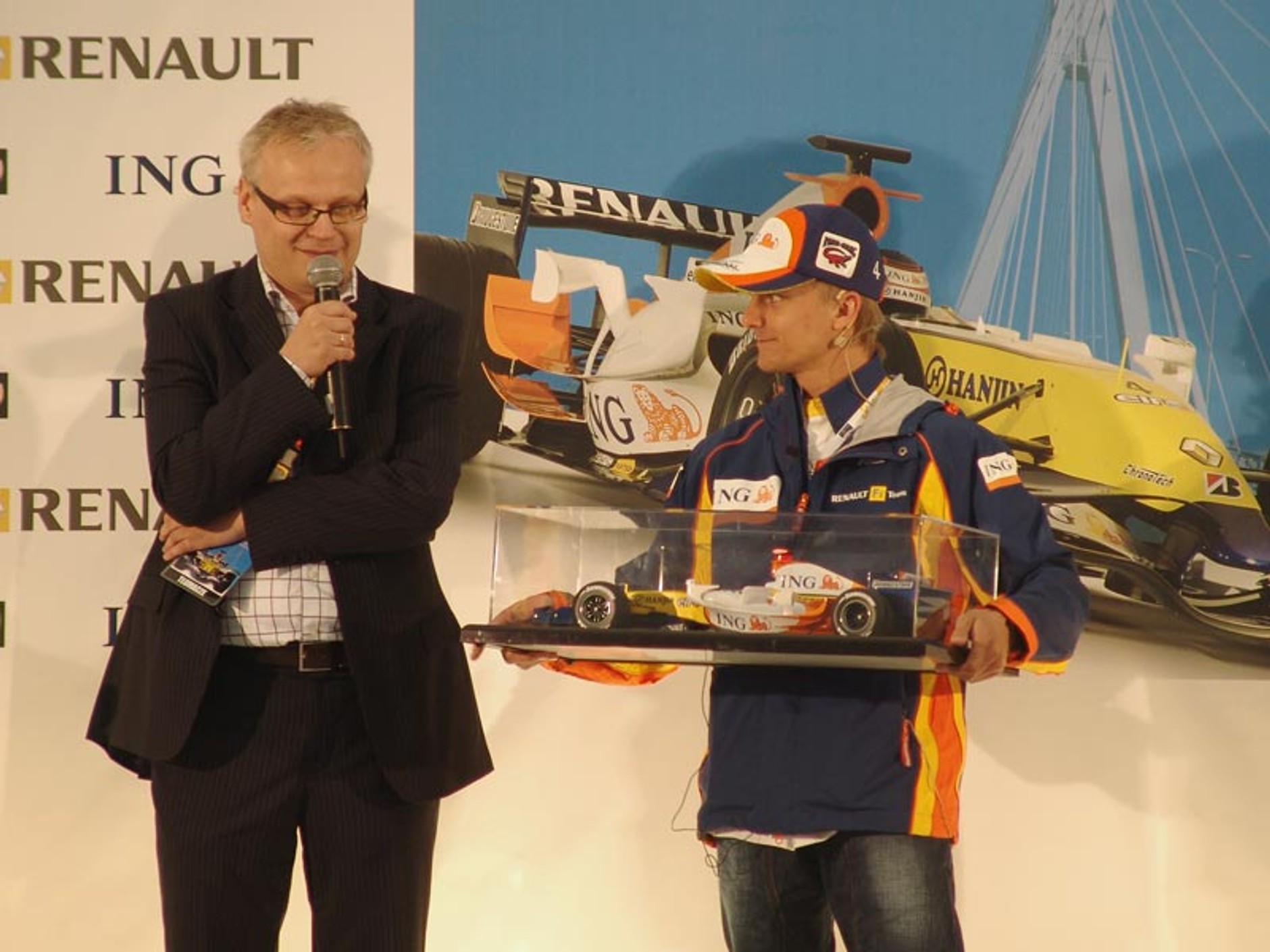 Renault: święto Formuły 1 w Warszawie (fotogaleria)