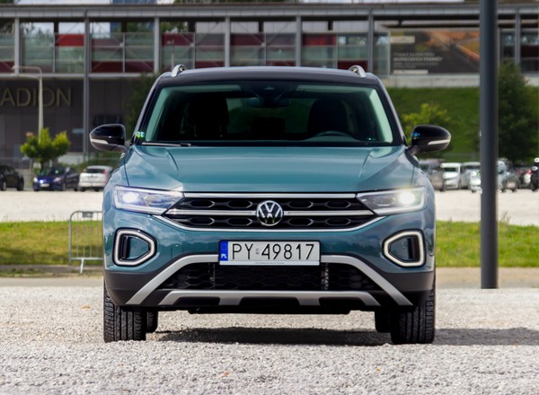 Volkswagen chwali się wynikami w Polsce. Cała grupa na plusie, ale...