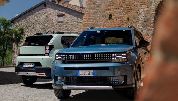 2025 Fiat Grande Panda Hybrid