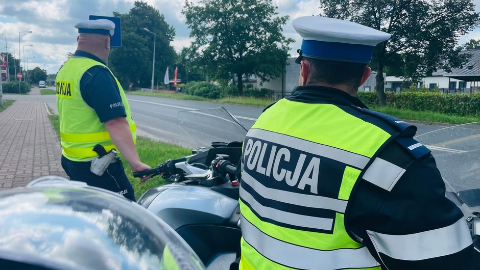 Policjanci zatrzymali kierowcę ciężarówki. Miał 3 promile