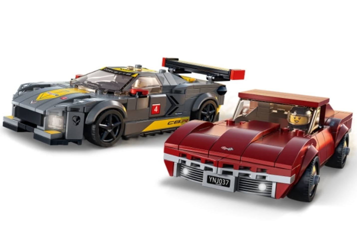 LEGO Speed Champions Chevrolet Corvette C8.R i 1968 Chevrolet Corvette. Zdjęcie użyte za zgodą ©2021 The LEGO Group