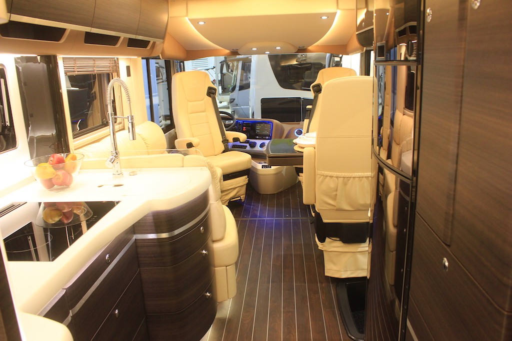 Caravan Salon – targi kamperów w Dusseldorfie