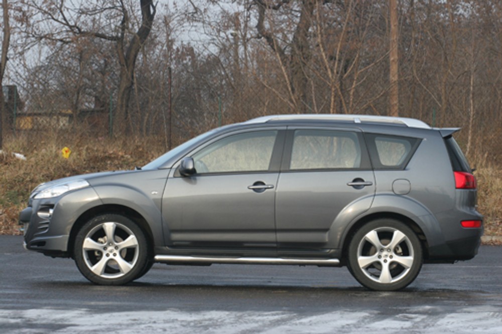 Peugeot 4007 2.2 HDI - Drapieżny globalista