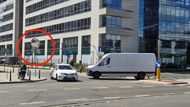 Droga wewnętrzna. Dlaczego nie masz pierwszeństwa?