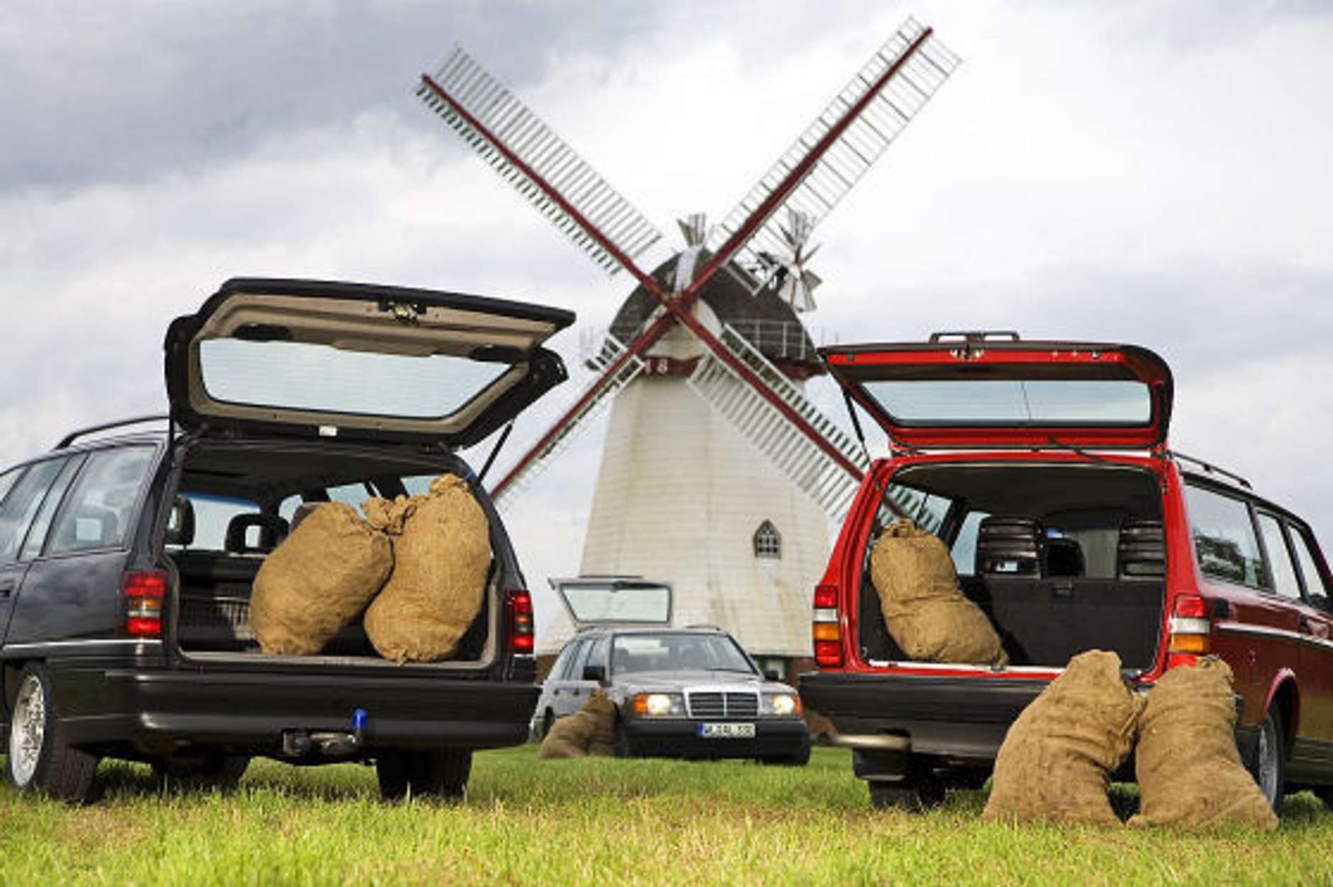 Mercedes W124,Opel Omega i Volvo 240: kombi marzeń sprzed lat!