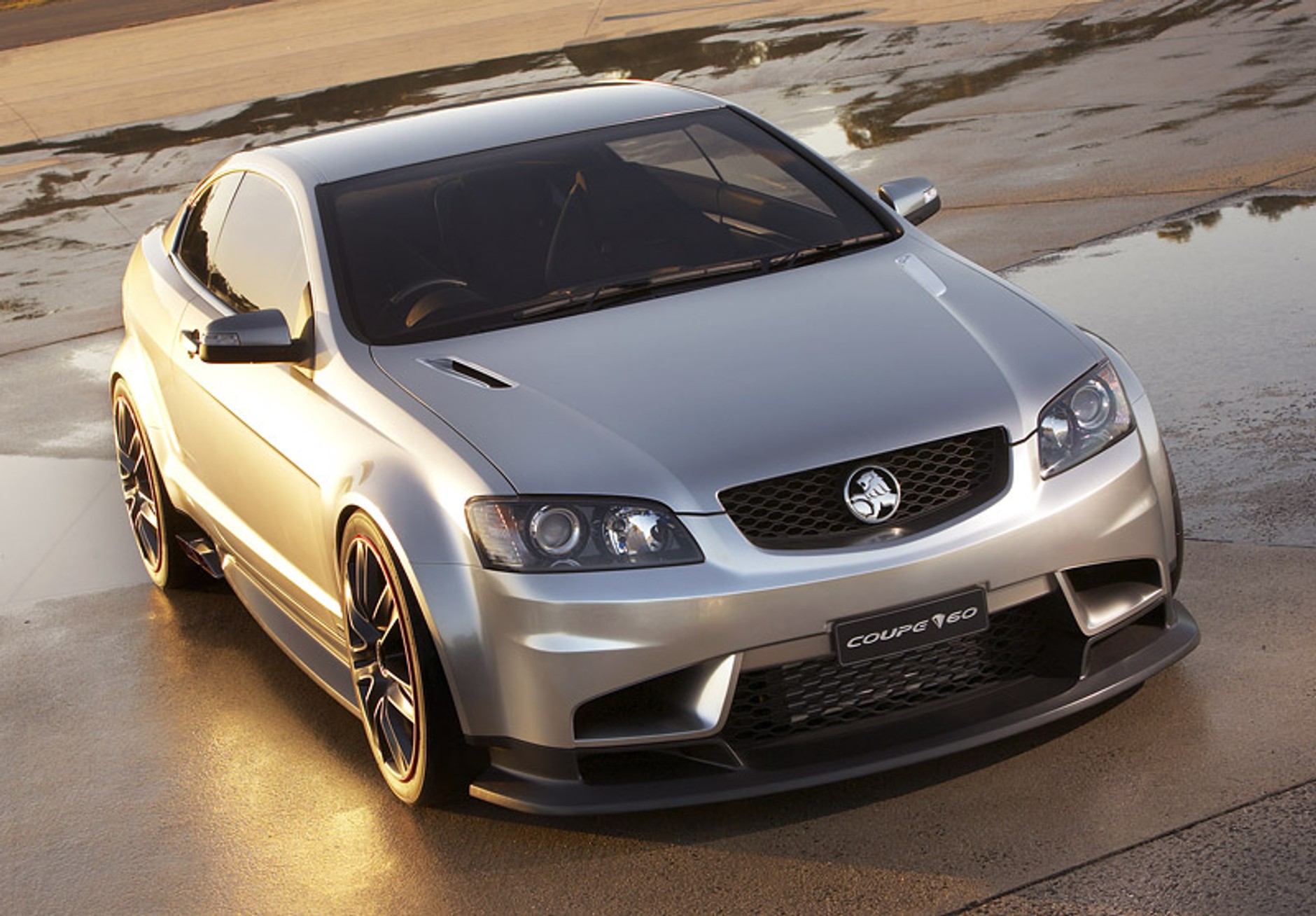 Holden Coupe 60 – upominek z okazji 60-lecia