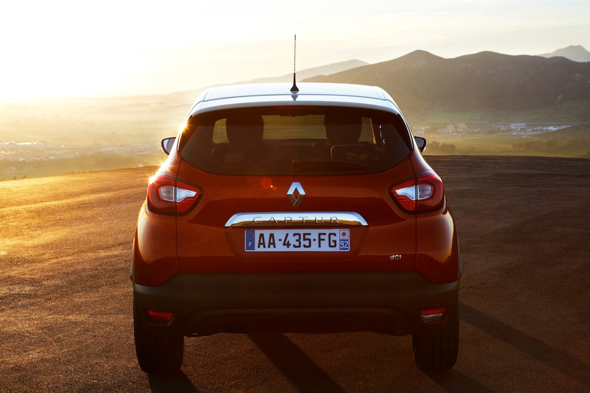 Renault Captur: większe Clio