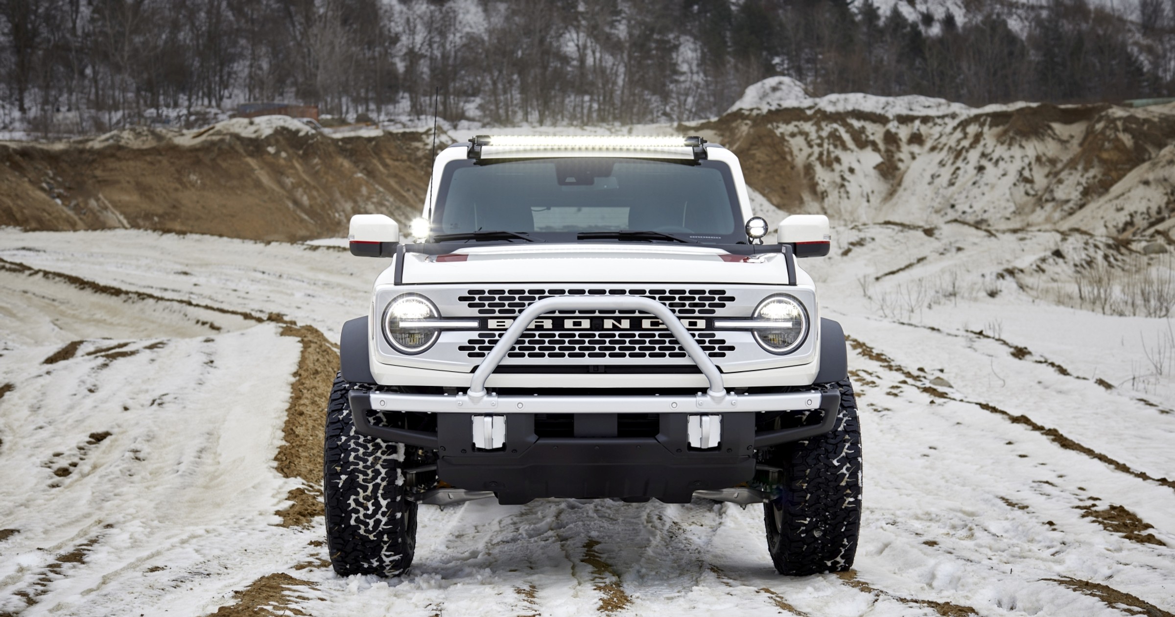 Papieski Ford Bronco