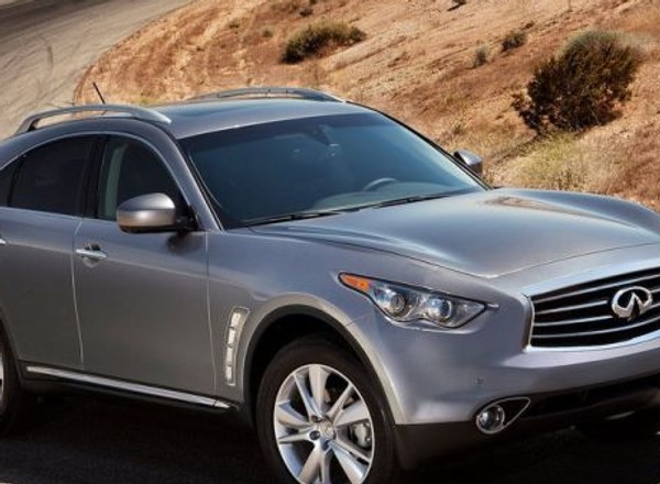 Infiniti FX przeszedł face lifting