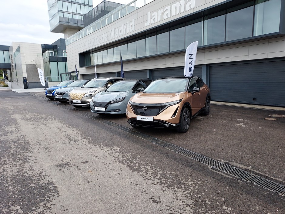 Nissan zaprezentował gamę zelektryfikowanych modeli na 2022 r.