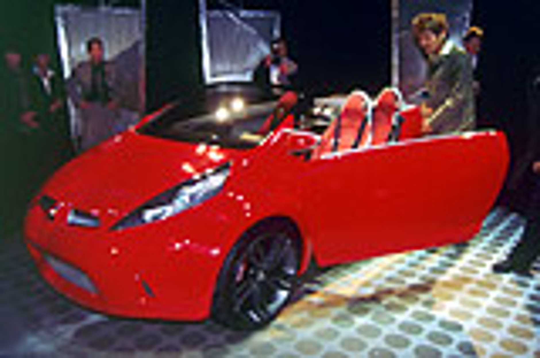 Wystawa samochodowa Detroit 2003