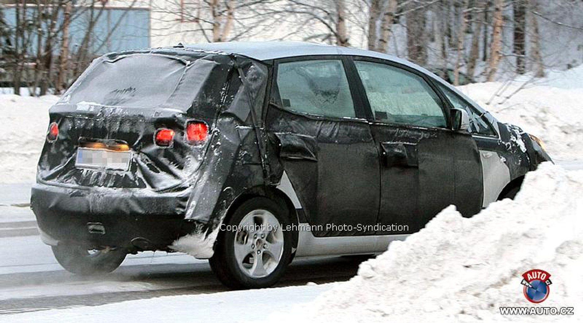 Genewa 2009: studyjna Kia MPV - nowe auto z Noszowic?