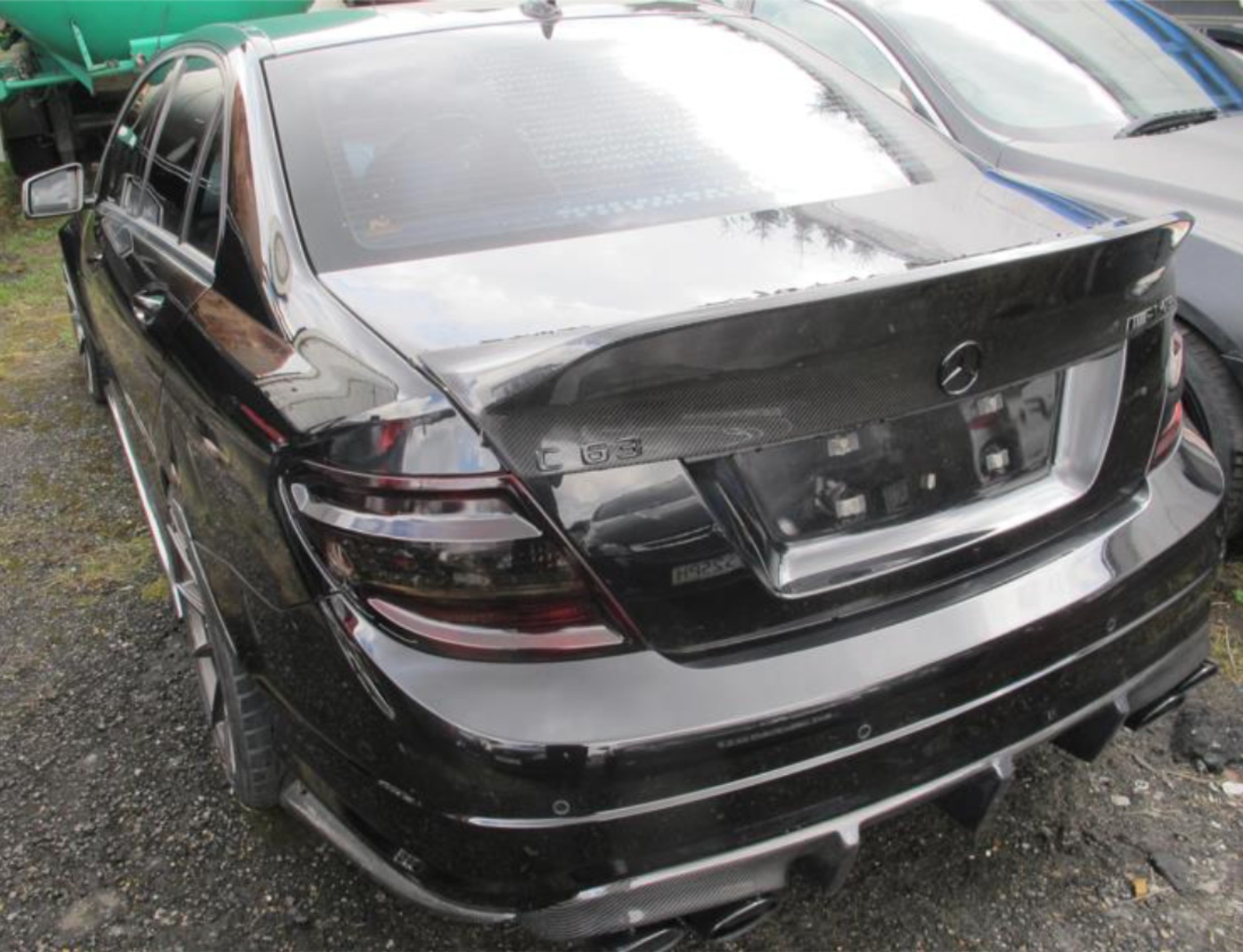 Mercedes C63 AMG 2008 wystawiony na licytacji komorniczej