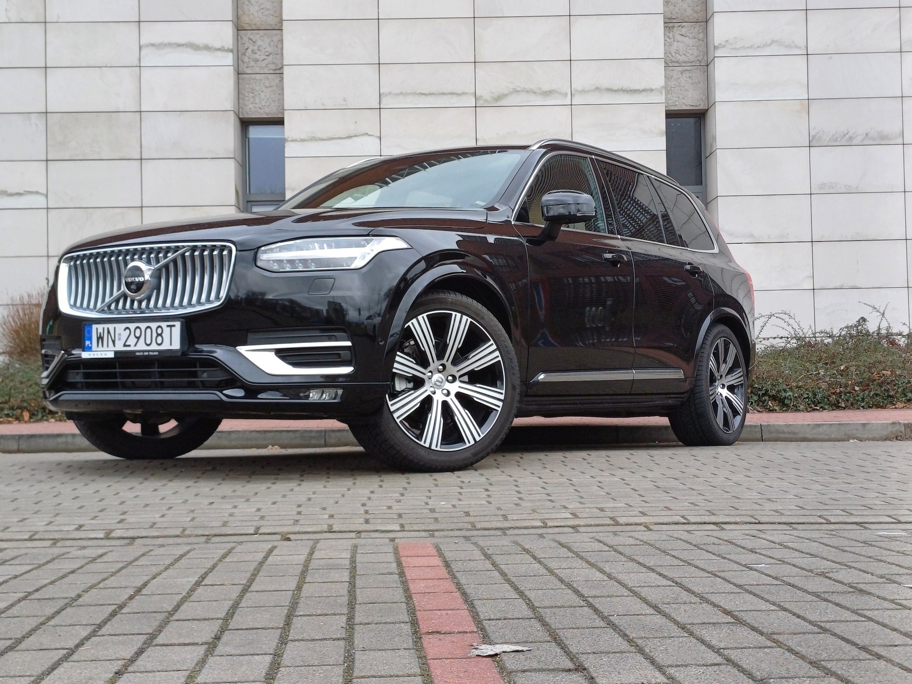 Volvo XC90 B5