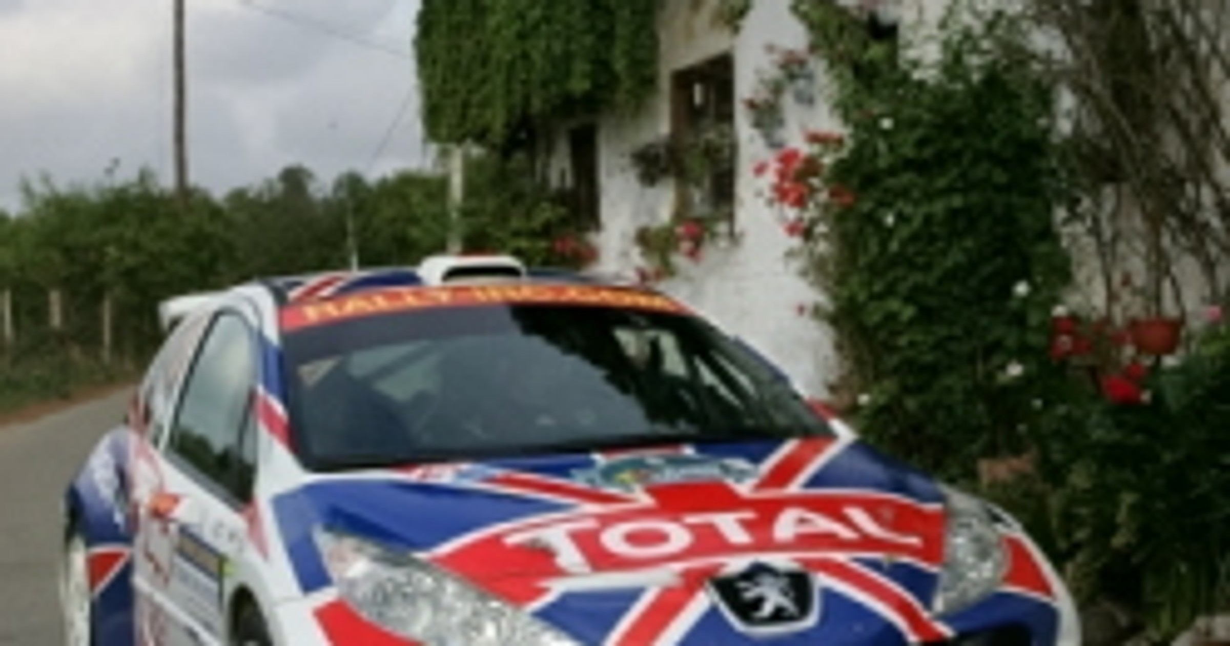 Rajdy: Meeke mistrzem IRC, Kuchar trzeci w Austrii
