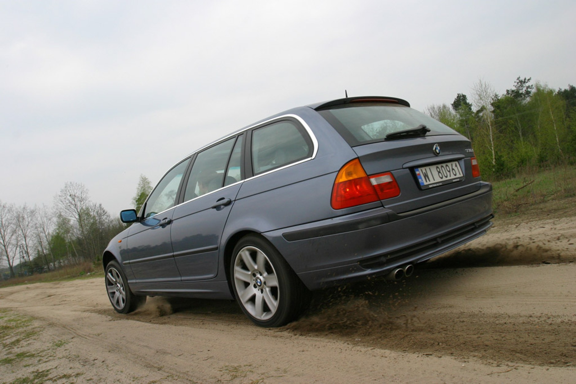 Wszystko o BMW serii 3: poznaj jego największe wady i zalety