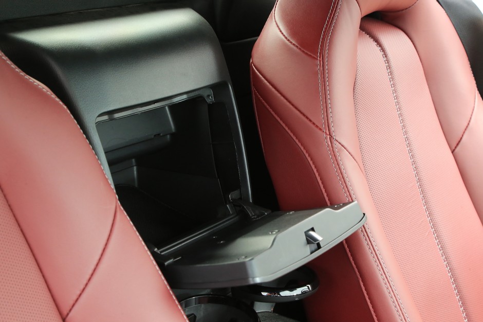 Mazda MX-5 RF 2.0 „100”